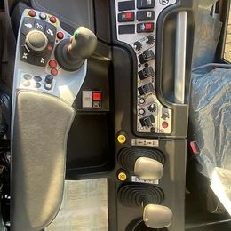 Lindner Traktoren Unitrac 122 LDrive