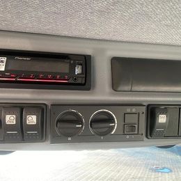 Lindner Traktoren Unitrac 122 LDrive