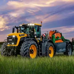 JCB Fastrac 6260