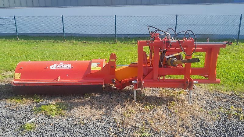 Mulcher: Dücker Heckseitenmulcher USM 18 VR 4 gebraucht Dücker Heckseitenmulcher USM 18 VR 4