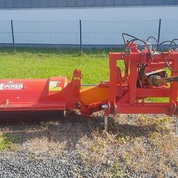 Mulcher: Dücker Heckseitenmulcher USM 18 VR 4 gebraucht Dücker Heckseitenmulcher USM 18 VR 4