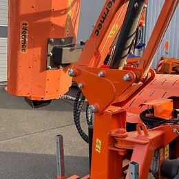 Mulcher: Tifermec Geo Vision 550P Ausleger mit Mulchkopf T-130P gebraucht Tifermec Geo Vision 550P Ausleger mit Mulchkopf T-130P